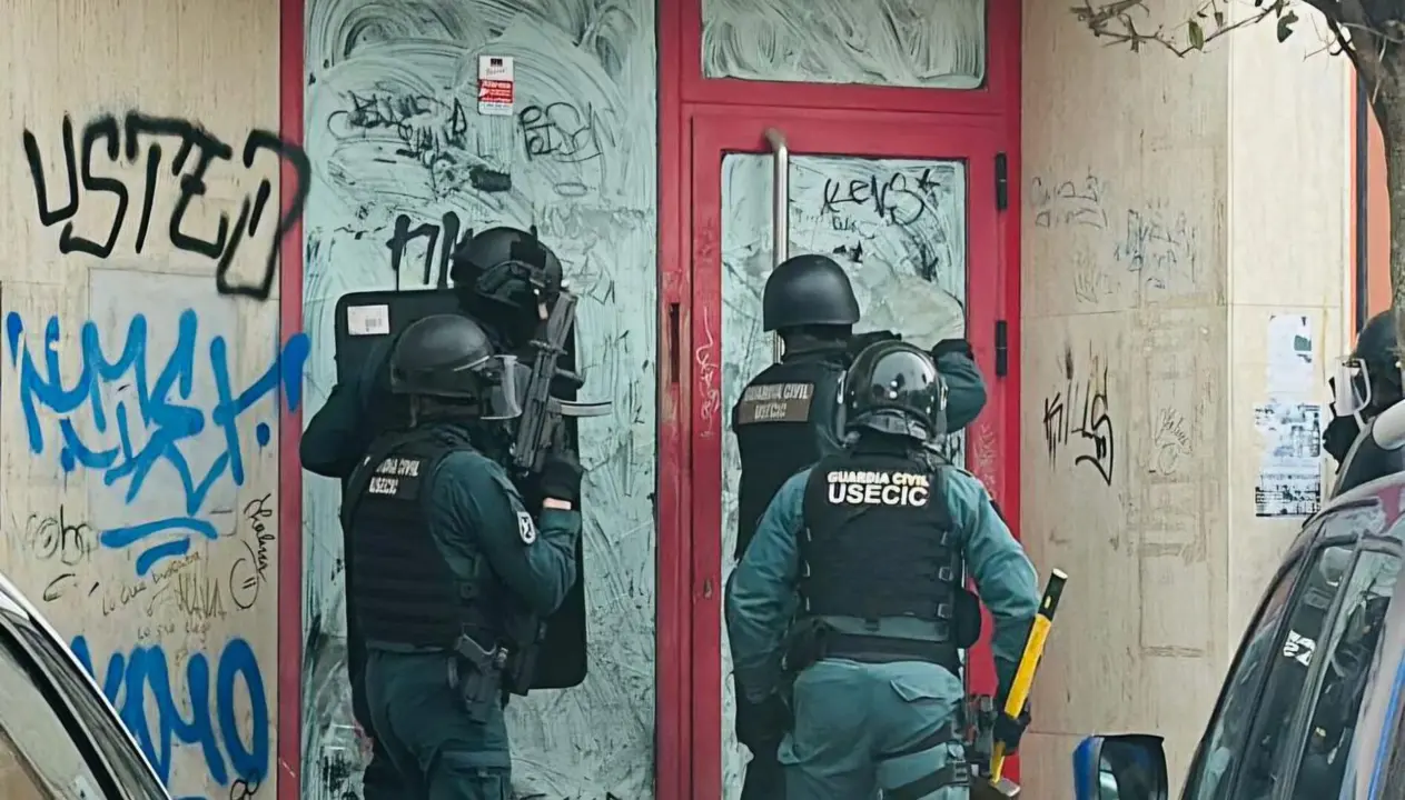 Desalojo Calle Maria Zayas Guardia Civil - Ayuntamiento de Arganda