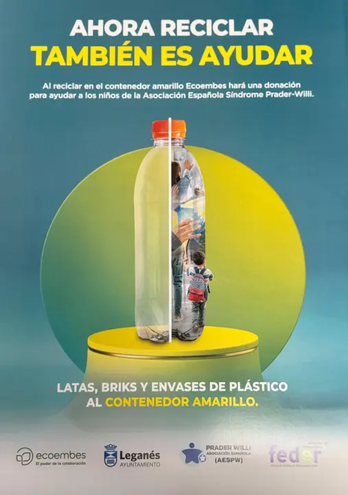 Cartel iniciativa de reciclaje "Ahora reciclar tambi&eacute; es ayudar" - Foto del Ayuntamiento de Legan&eacute;s