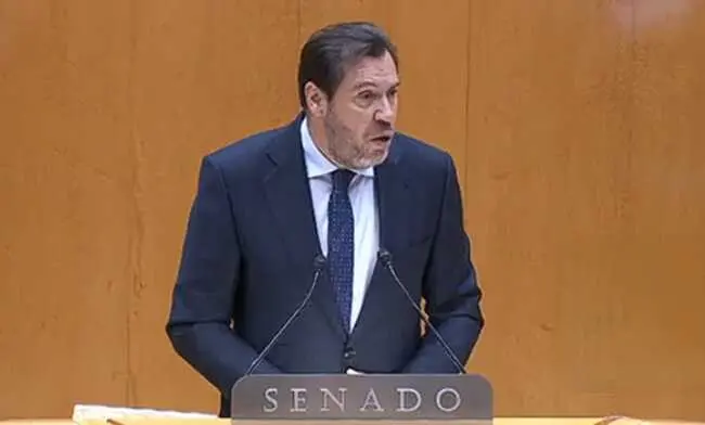 &Oacute;scar Puente durante su comparecencia en el Senado