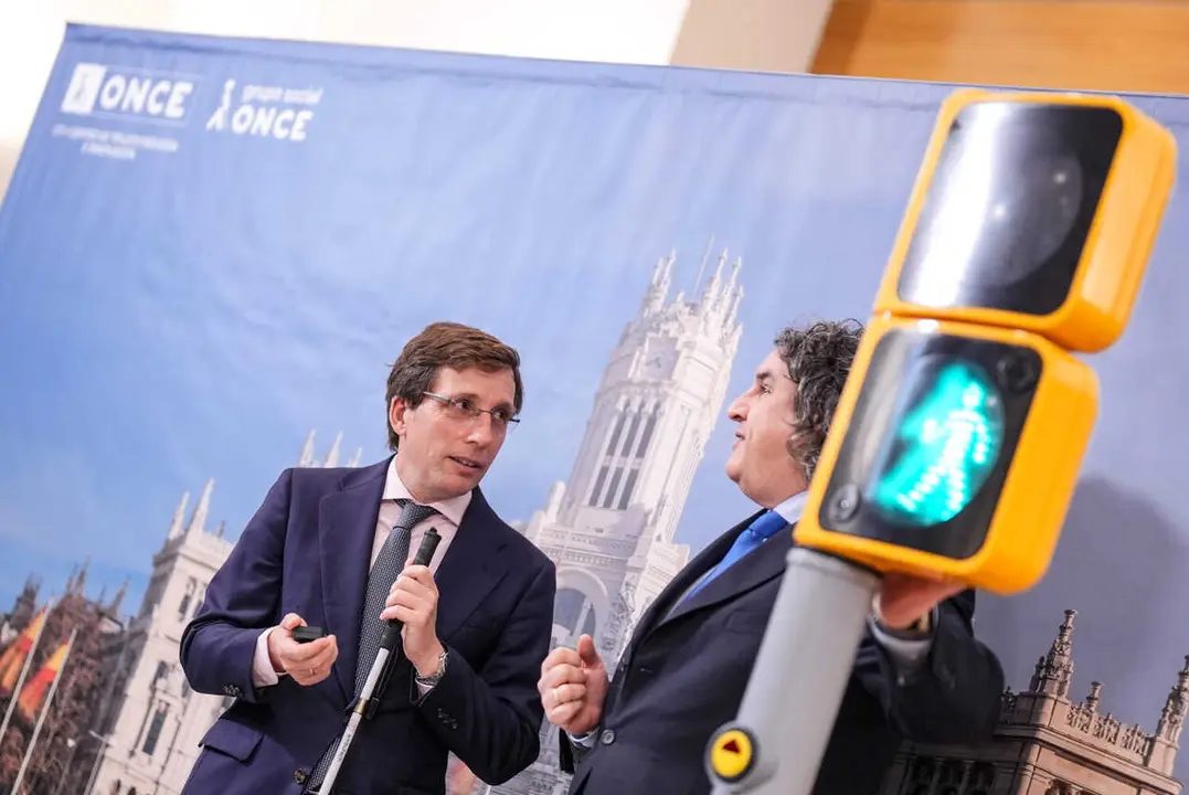 Almeida visita el centro de referencia de accesibilidad para toda Espa&ntilde;a de la ONCE - Foto Ayuntamiento de Madrid