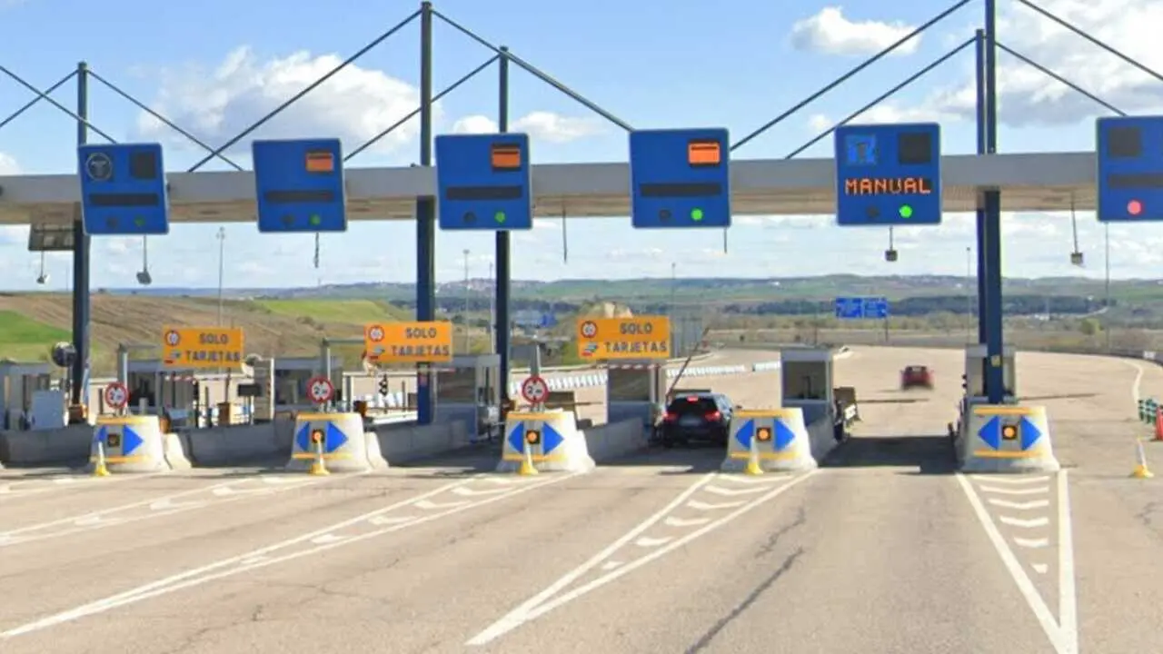 peaje de la M-12