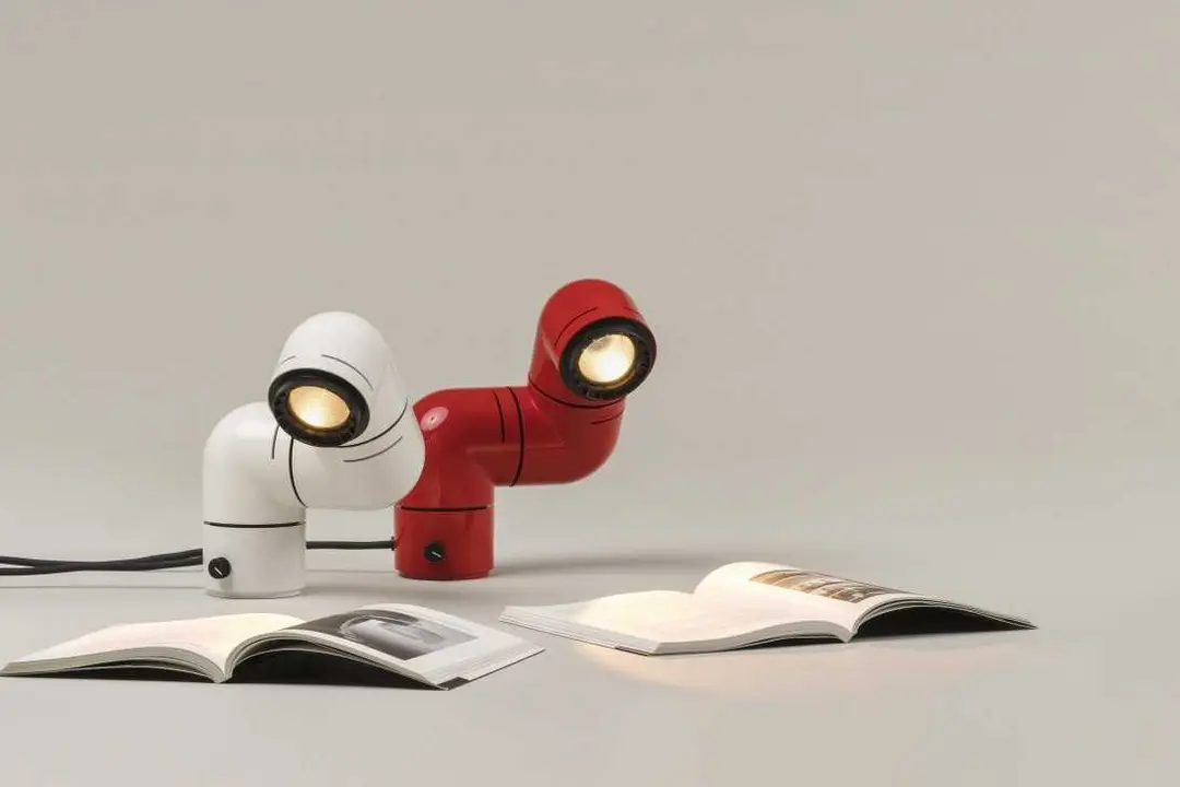 L&aacute;mpara Tatu, del dise&ntilde;ador Andr&eacute; Ricard. Imagen de Enric Bandrinas - Ayuntamiento de Madrid