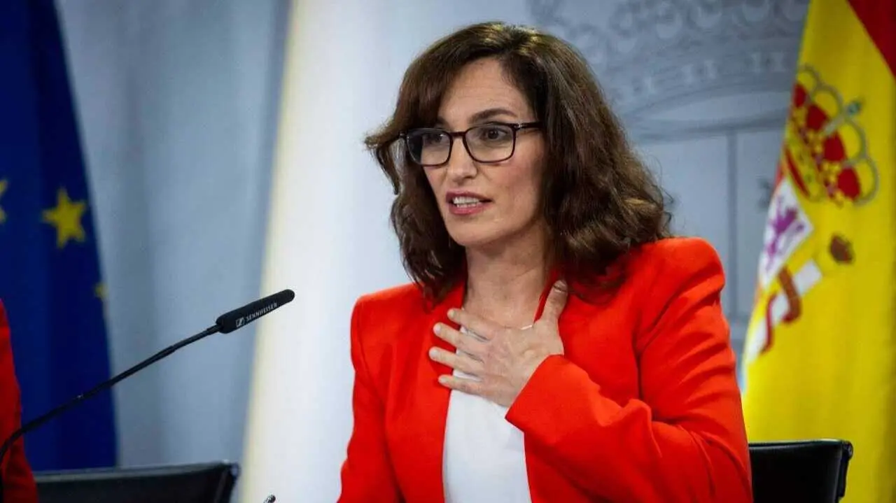 La ministra de Sanidad tras el Consejo de Ministros de ayer martes | Foto de Ministerio de Sanidad