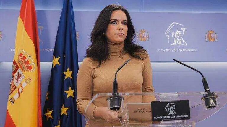 Pepa Mill&aacute;n en rueda de prensa - Foto de Vox