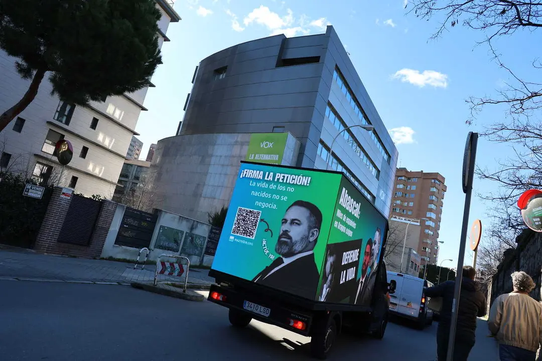 HazteO&iacute;r presiona a Vox para exigir medidas concretas provida en Arag&oacute;n - Foto de HazteO&iacute;r