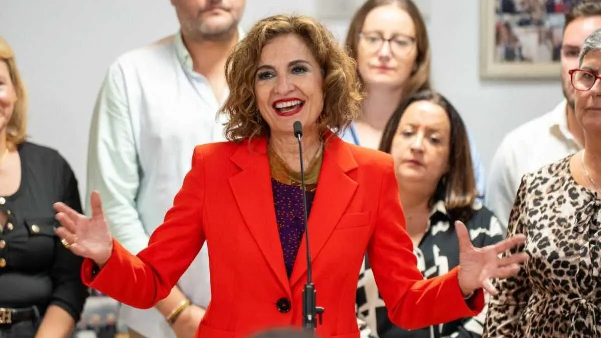 Mar&iacute;a Jes&uacute;s Montero en una intervenci&oacute;n - Foto del PSOE Andaluc&iacute;a