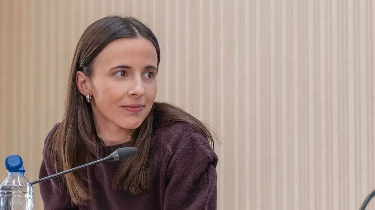 Paz Mar&iacute;n durante una intervenci&oacute;n