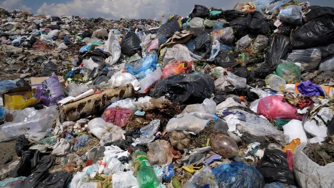 Vertedero - Foto de tunart de Getty Images Signature (Canva)