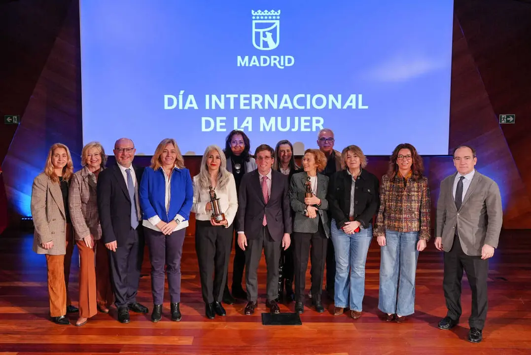 Almeida preside el acto institucional por el D&iacute;a Internacional de la Mujer