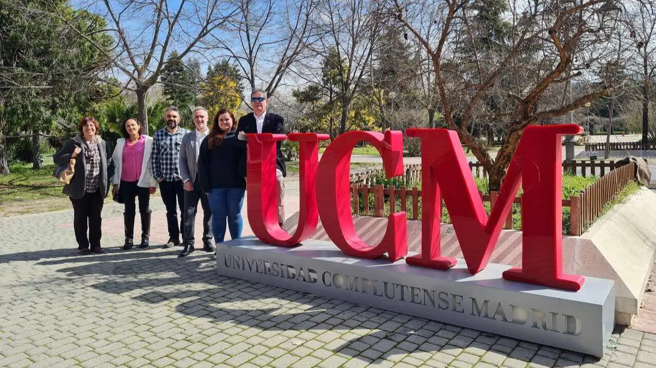 Metrovacesa y la UCM lanzan una gu&iacute;a de biodiversidad para entornos urbanos