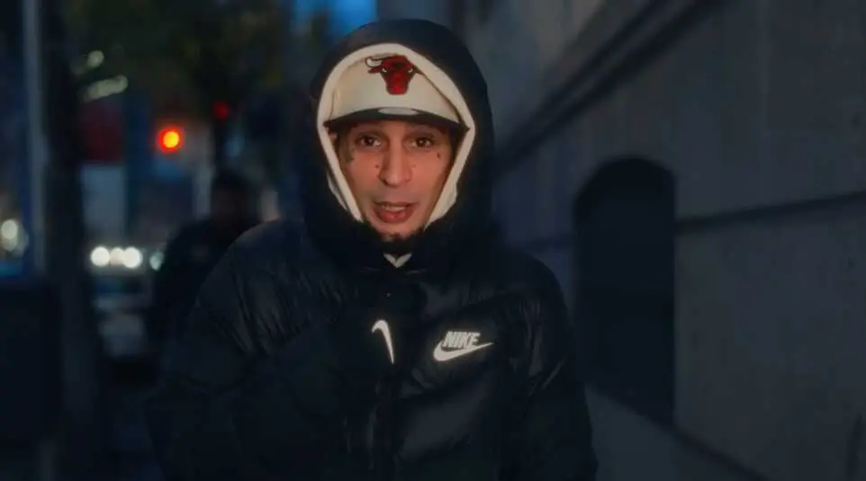 Clip del nuevo tema de El Jincho - YouTube 