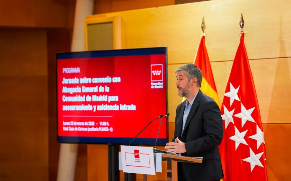 El consejero Garc&iacute;a Mart&iacute;n ha inaugurado hoy esta jornada informativa - Foto Comunidad de Madrid