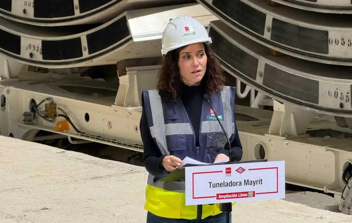 Ayuso durante la visita - Foto de Servimedia