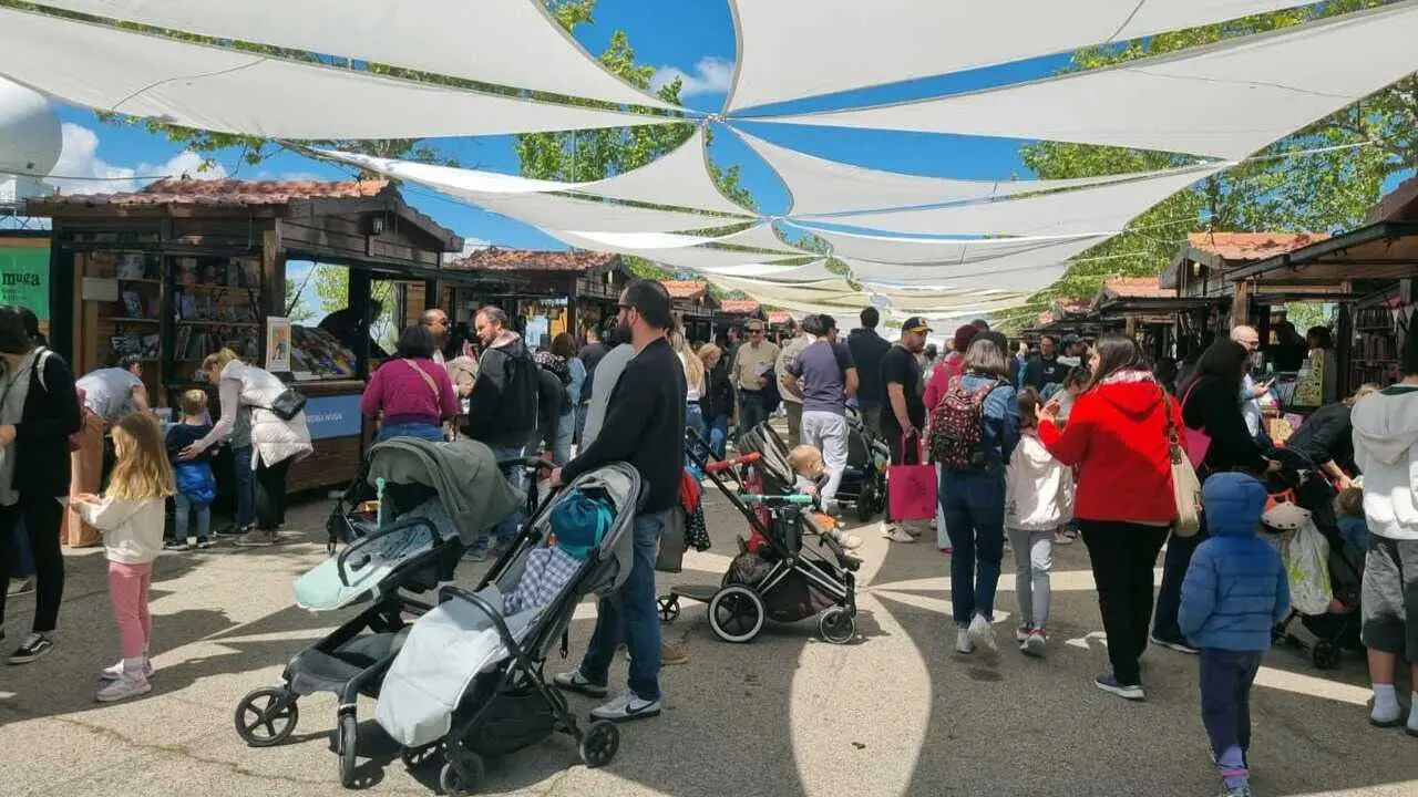 Feria del Libro Paracuellos - Foto del Ayuntamiento de Paracuellos de Jarama