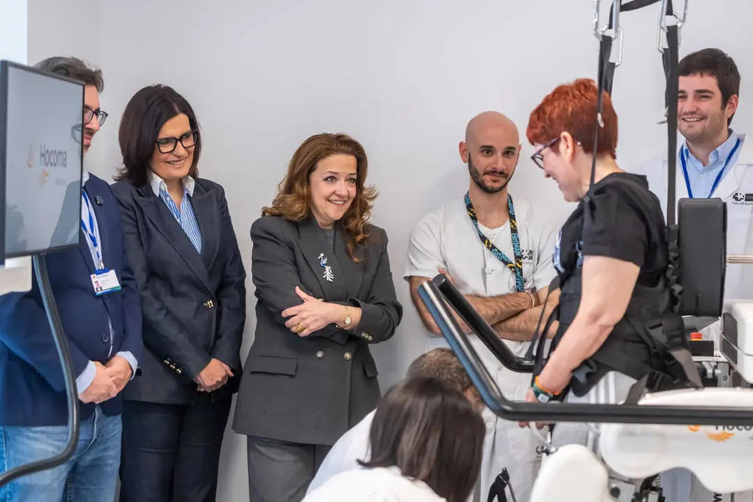 La consejera Matute, en el Hospital p&uacute;blico Enfermera Isabel Zendal - Foto Comunidad de Madrid
