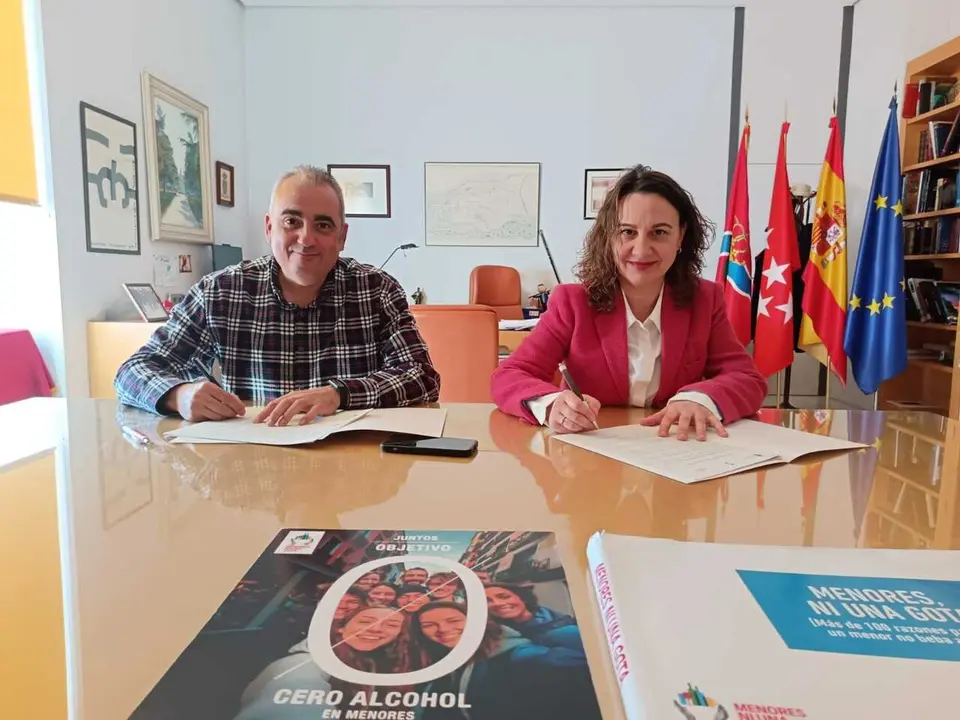 Javier Corpa, Mar&iacute;a Mendez