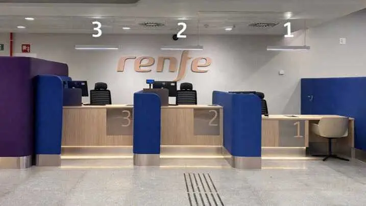 Espacio Renfe en la estaci&oacute;n de Chamart&iacute;n - Foto de Renfe