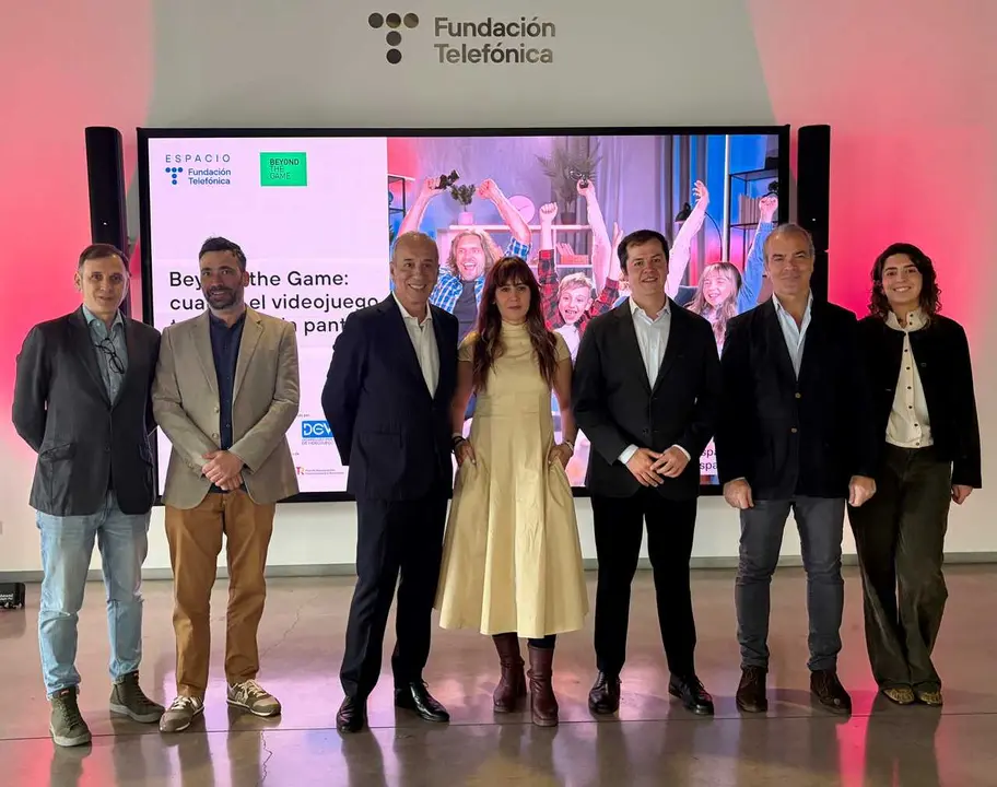 El viceconsejero Mart&iacute;n ha inaugurado hoy, en la Fundaci&oacute;n  Telef&oacute;nica, el foro Beyond the Game - Foto Comunidad de Madrid
