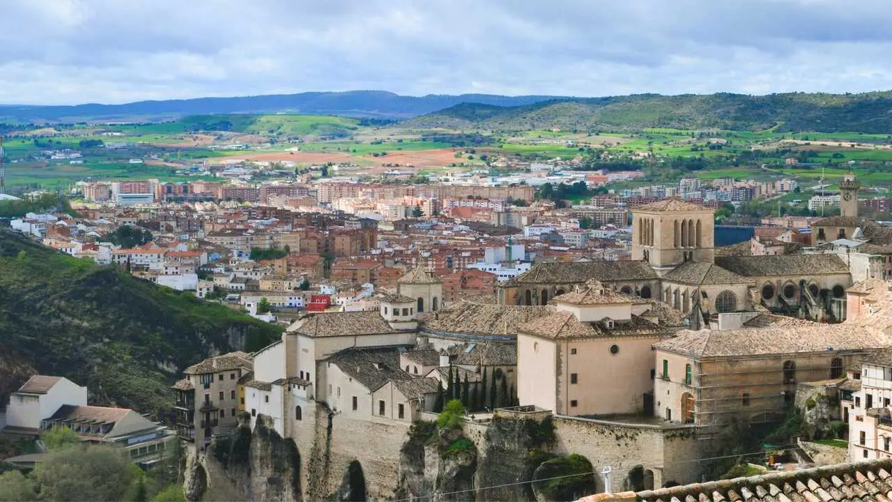 Cuenca - Foto de Yoan Mart&iacute;nez Diaz de Pexels
