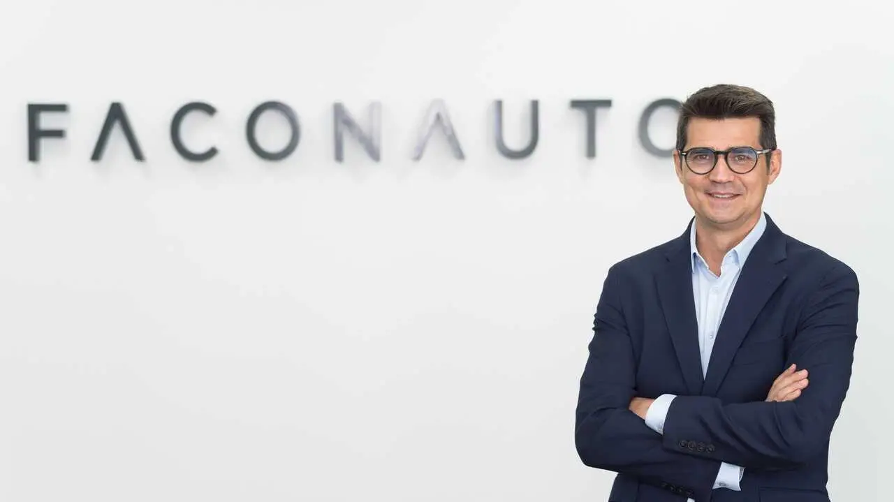 Foto de Ra&uacute;l Morales, director de comunicaci&oacute;n