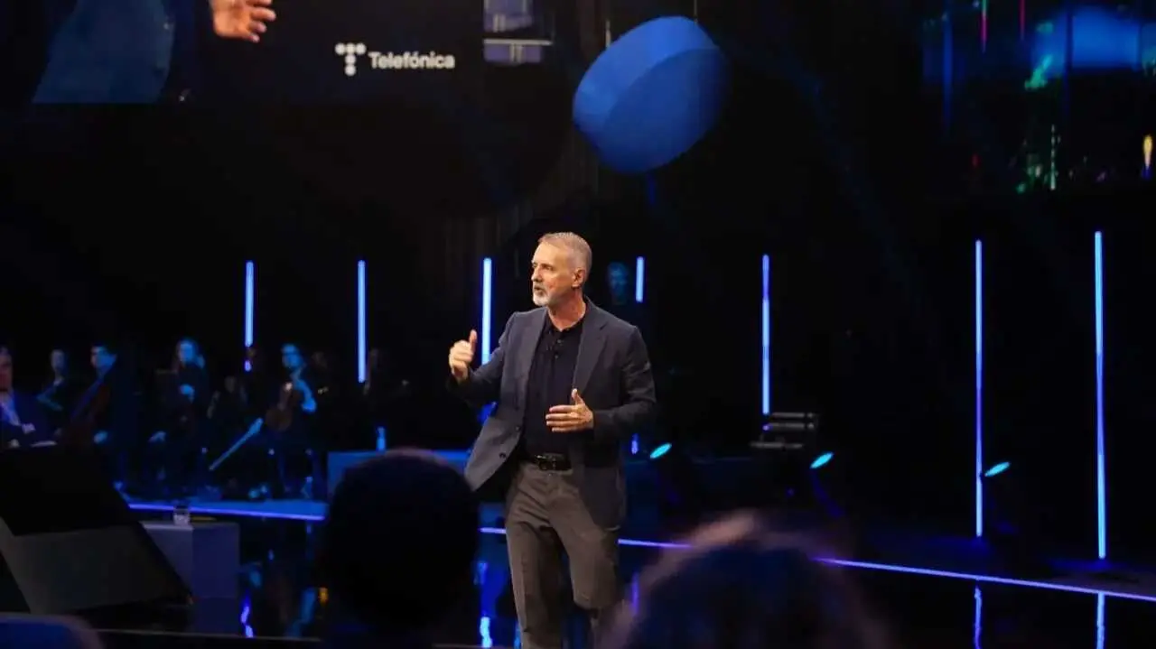 El presidente de Telef&oacute;nica, Marc Murtra, se re&uacute;ne con 700 directivos en Madrid