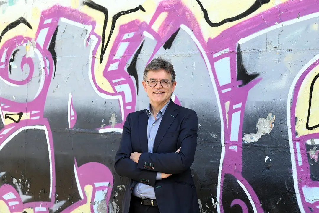 Pedro R&uacute;jula es catedr&aacute;tico de Historia contempor&aacute;nea y ha sido director de la editorial Prensas de la Universidad de Zaragoza. / Erica Delgado (CSIC Cultura Cient&iacute;fica)