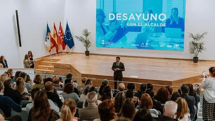 Desayuno con el Alcalde de Las Rozas - Foto del Ayuntamiento de Las Rozas