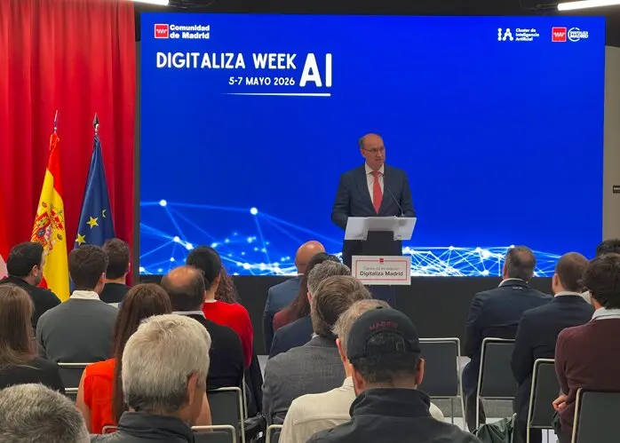 El consejero L&oacute;pez-Valverde ha inaugurado las jornadas Digitaliza Week AI - Foto Comunidad de Madrid
