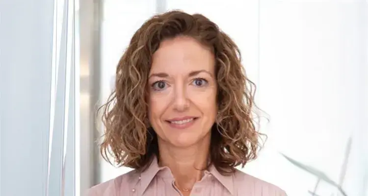 Santander Asset Management nombra a Carmen Alonso como nueva consejera delegada - Foto de INESE
