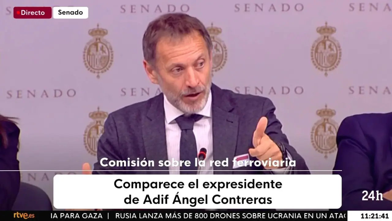 Momento de la comparecencia - Imagen de la retransmisi&oacute;n de RTVE
