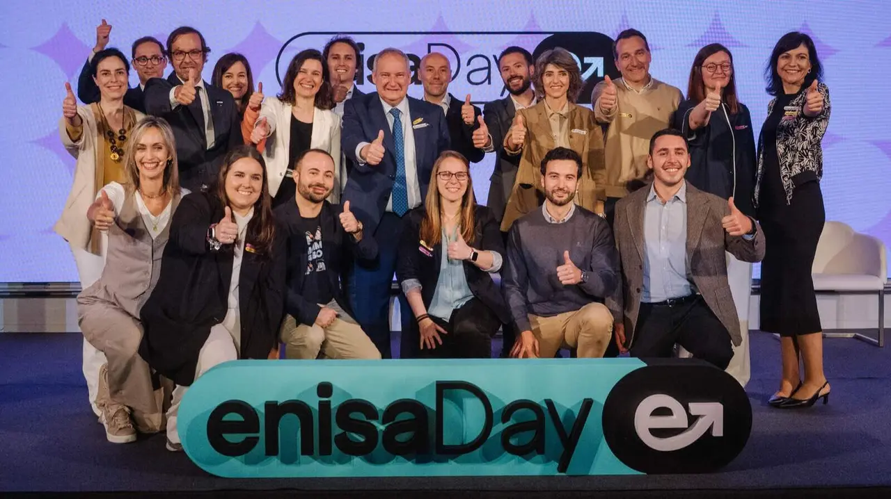 El ministro Jordi Hereu con asistentes al EnisaDay - Foto del Ministerio de Industria y Turismo