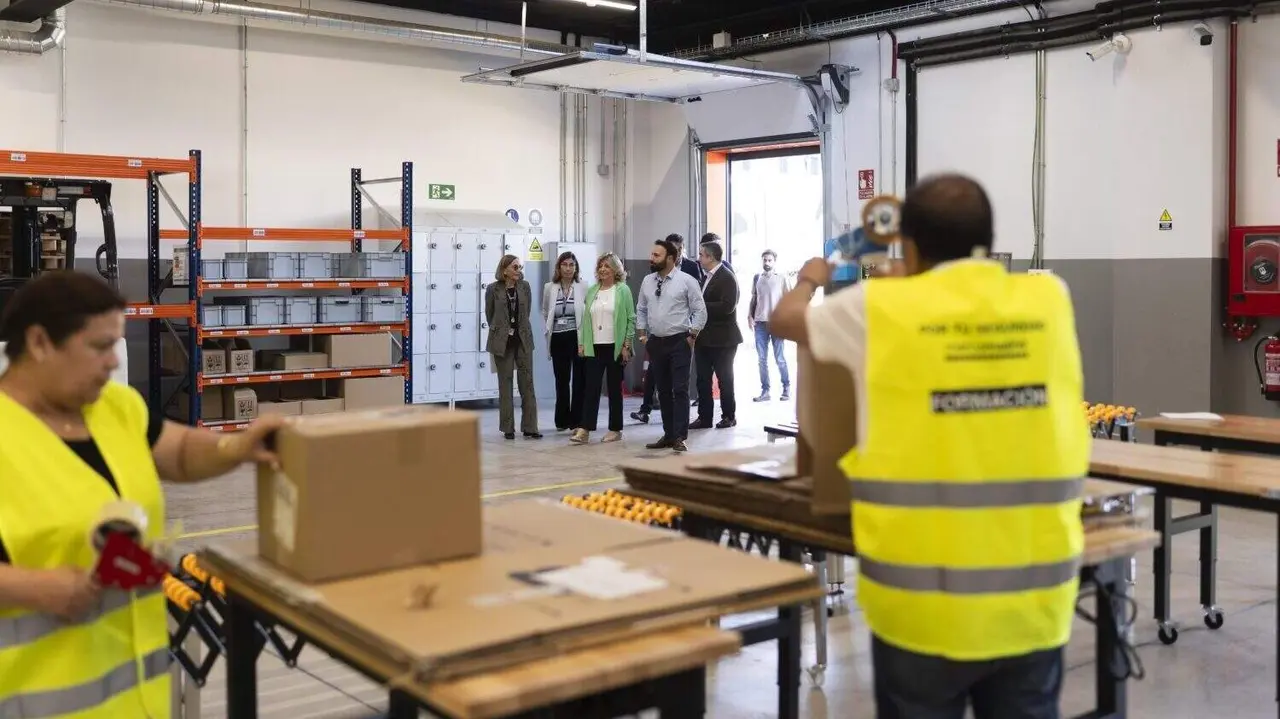 Im&aacute;genes del recorrido a las nuevas instalaciones del El Hervidero, ubicadas en el Centro de Formaci&oacute;n de esta plataforma log&iacute;stica en Mercamadrid