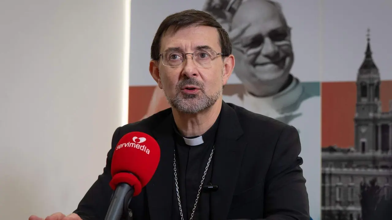 El cardenal Cobo, en la entrevista con Servimedia | Foto de Alfonso Santos