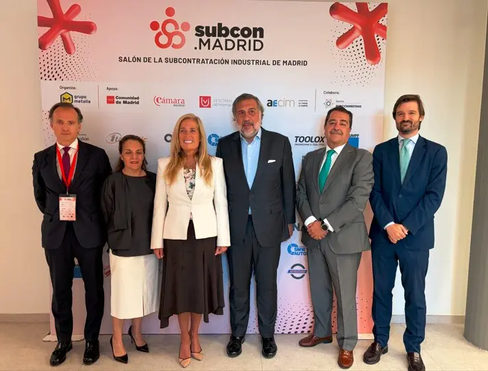 La consejera de Econom&iacute;a, Hacienda y Empleo, en la inauguraci&oacute;n de un foro empresarial en la C&aacute;mara de Comercio - Foto Comunidad de Madrid