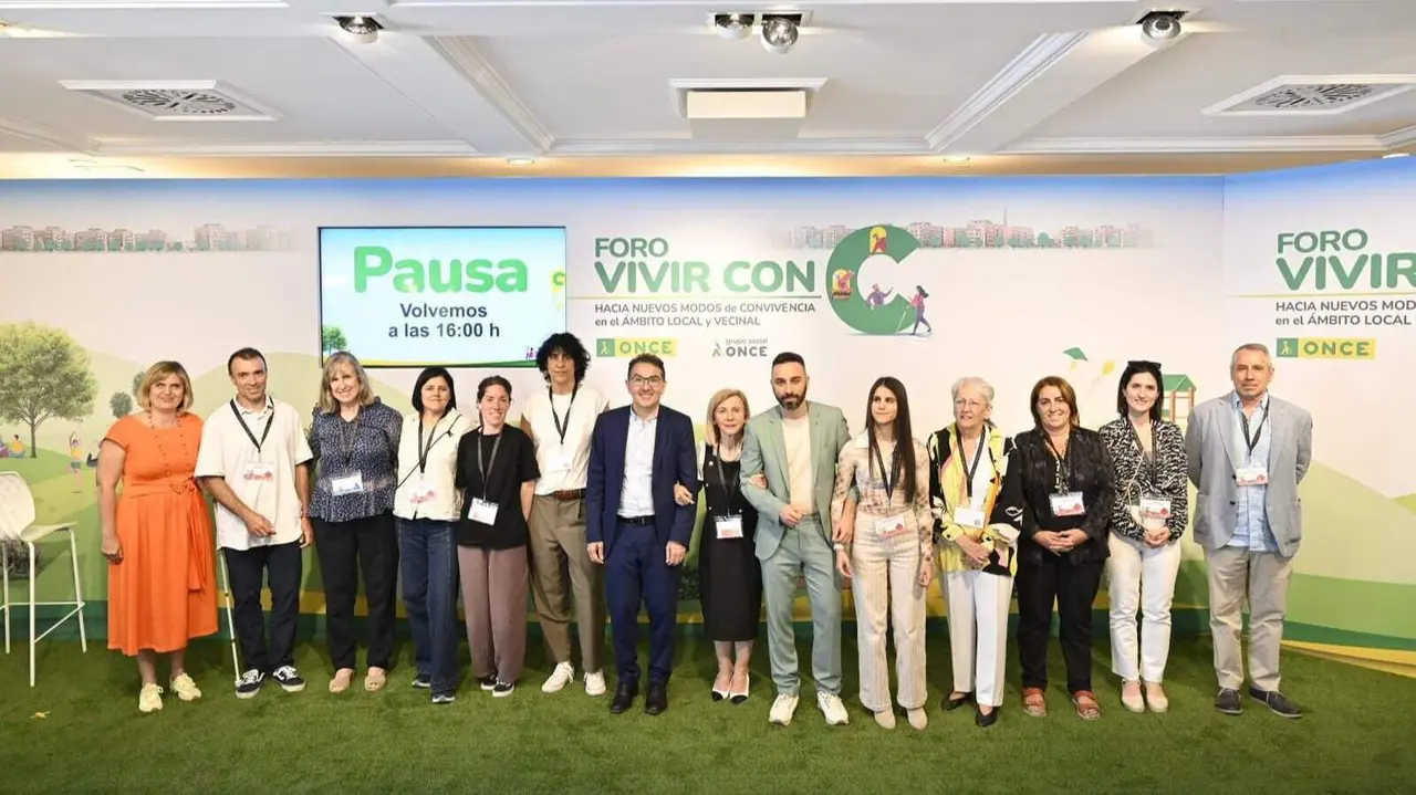 Finalistas proyectos sociales contra soledad no deseada en Foro Vivir con C - Foto de la ONCE