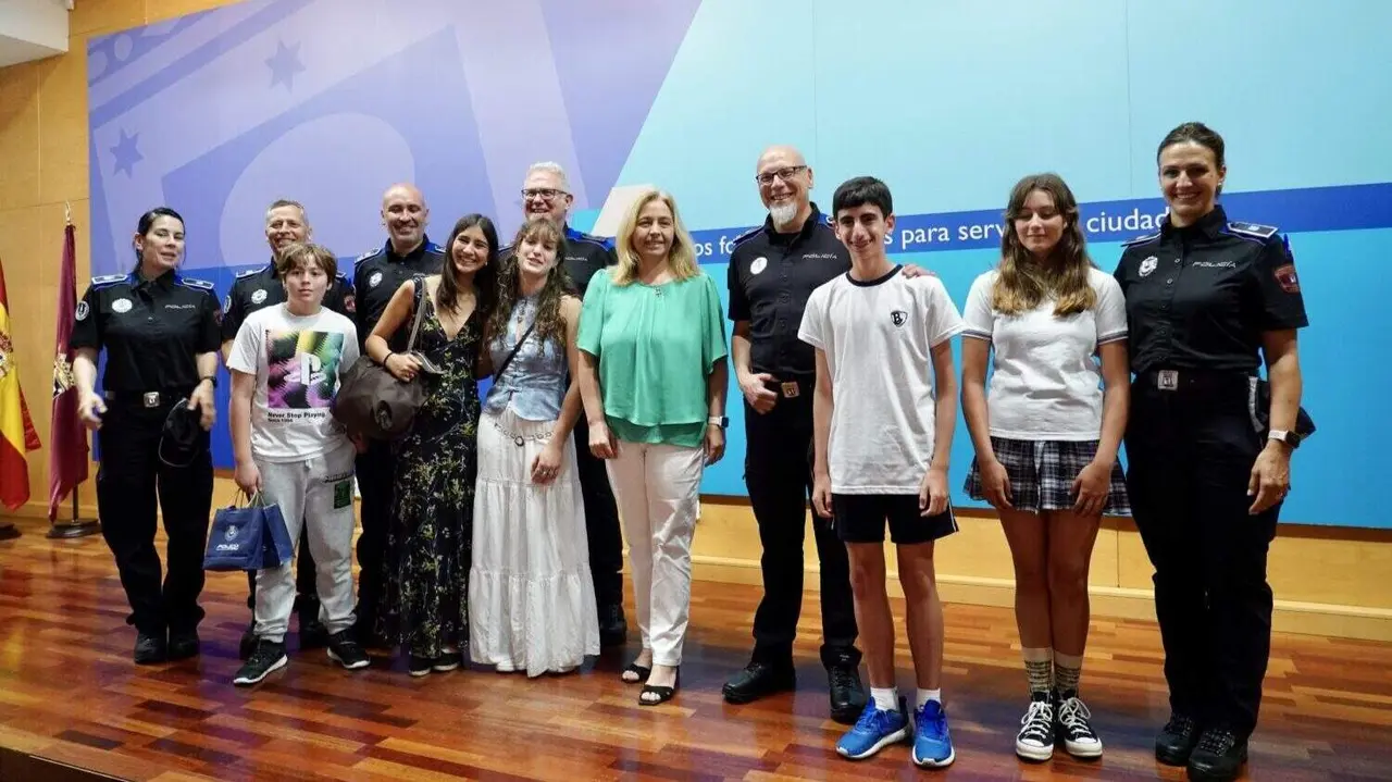 Sanz, durante el acto de entrega de las certificaciones del programa Zonas Libres de Acoso, celebrado este viernes