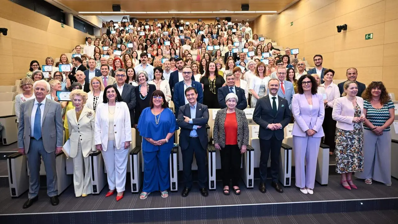 Foto de grupo - Premios Nacional de Reputaci&oacute;n Enfermera 2025