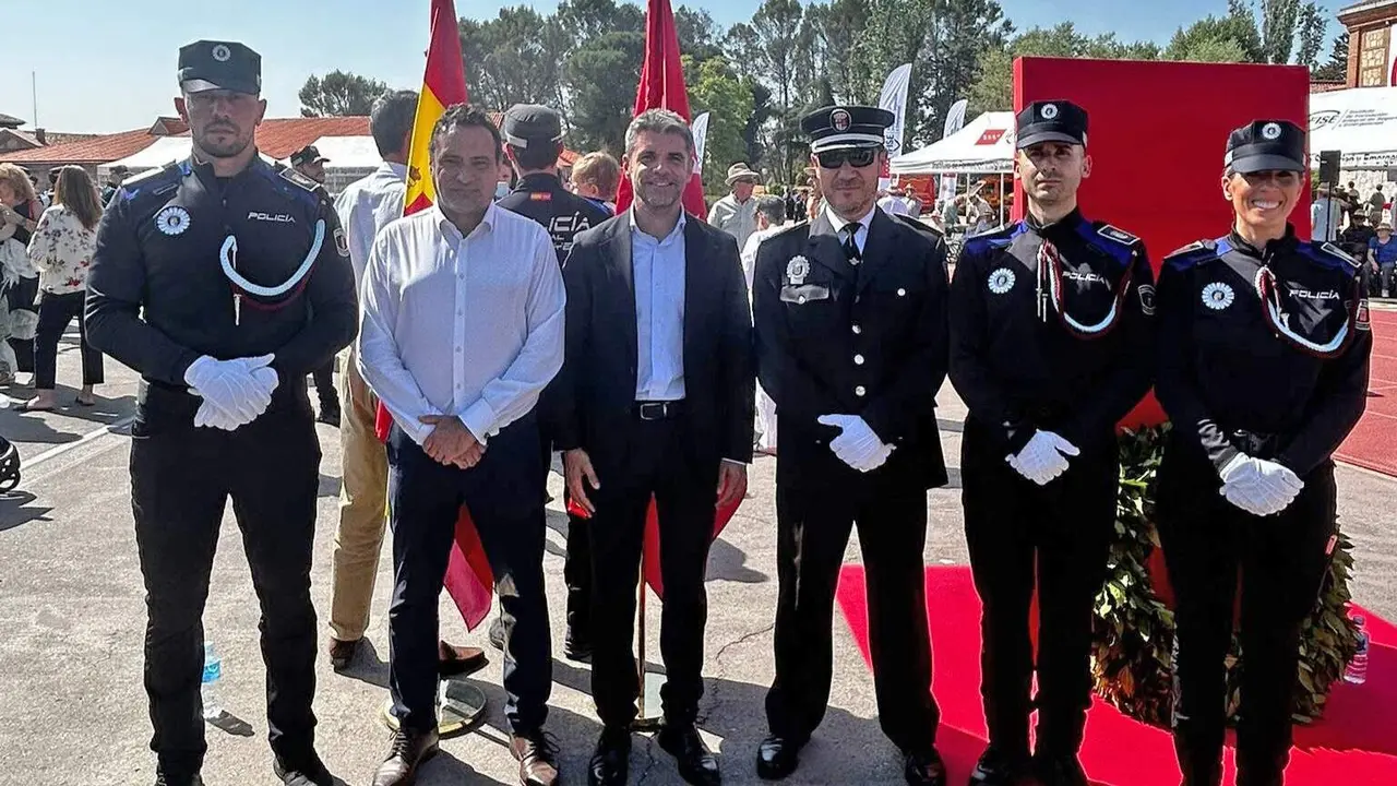 Paracuellos de Jarama incorpora tres nuevos agentes a su Polic&iacute;a Local y refuerza su plantilla en un 10% - Foto del Ayuntamiento de Paracuellos de Jarama