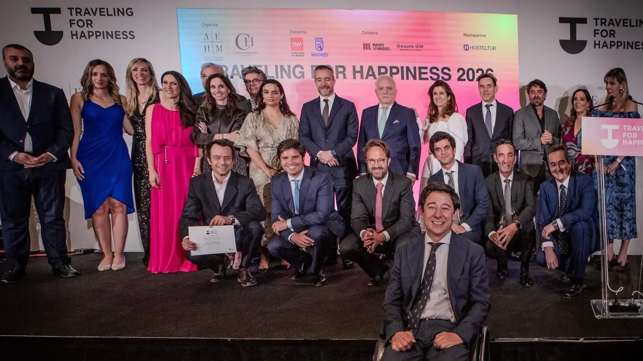 Los Galardonados de la VI Edici&oacute;n de los Premios Traveling for Happiness - Foto de la Asociaci&oacute;n Empresarial Hotelera de Madrid (AEHM)