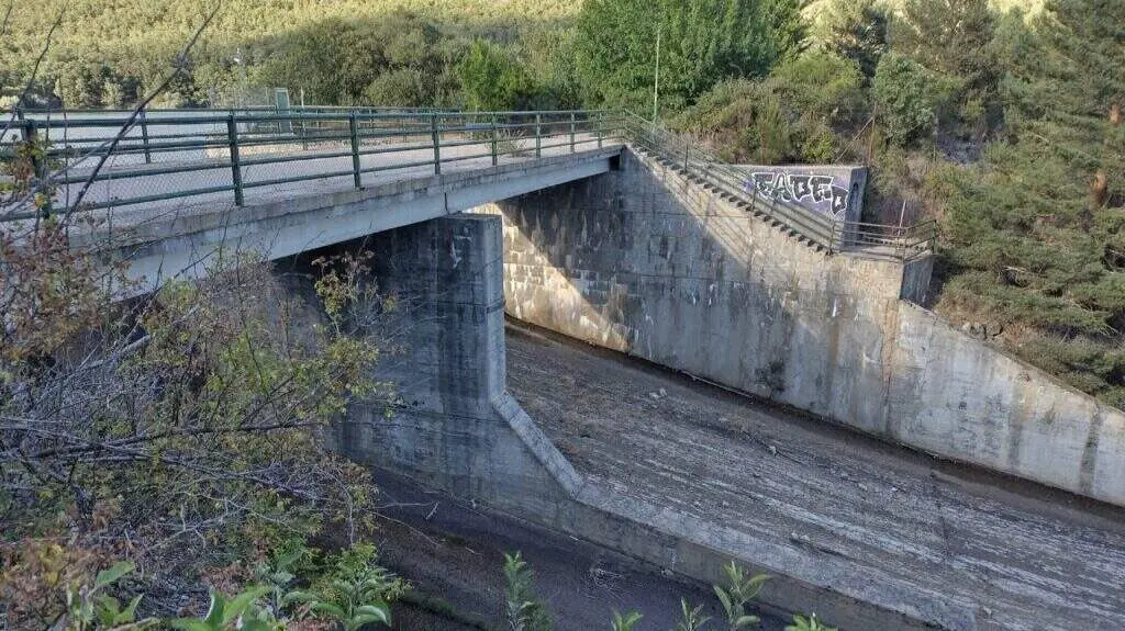 Presa abandonada de Miraflores de la Sierra