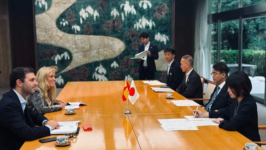 La consejera Albert visita en Nagoya (Jap&oacute;n) el centro STATION-AI - Foto Comunidad de Madrid