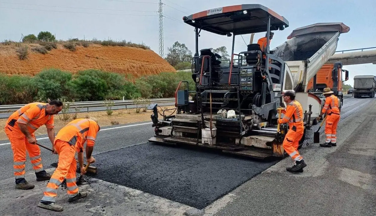 La patronal de la construcci&oacute;n exige al Gobierno su inclusi&oacute;n en el plan anticrisis ante sobrecostes del 30% en carreteras - Foto de la Confederaci&oacute;n Nacional de la Construcci&oacute;n (CNC)
