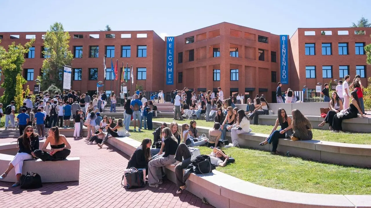 Universidad Alfonso X el Sabio-Campus Villanueva de la Ca&ntilde;ada