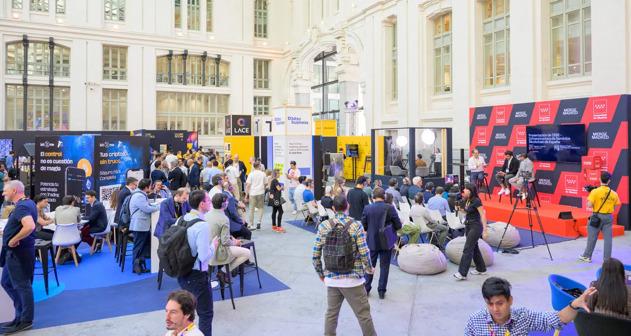M&aacute;s de 3.000 expertos debatir&aacute;n en Madrid qui&eacute;n controlar&aacute; la infraestructura financiera del futuro - Foto de MERGE Madrid 2026
