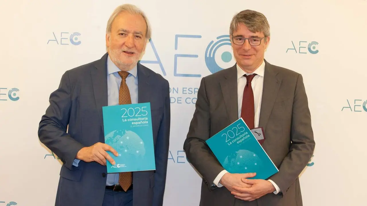 La consultor&iacute;a en Espa&ntilde;a factur&oacute; 23.635 millones en 2025 y roza los 300.000 empleos - Foto de la La consultor&iacute;a en Espa&ntilde;a factur&oacute; 23.635 millones en 2025 y roza los 300.000 empleos - Foto de la  la Asociaci&oacute;n Espa&ntilde;ola de Empresas de Consultor&iacute;a (AEC)