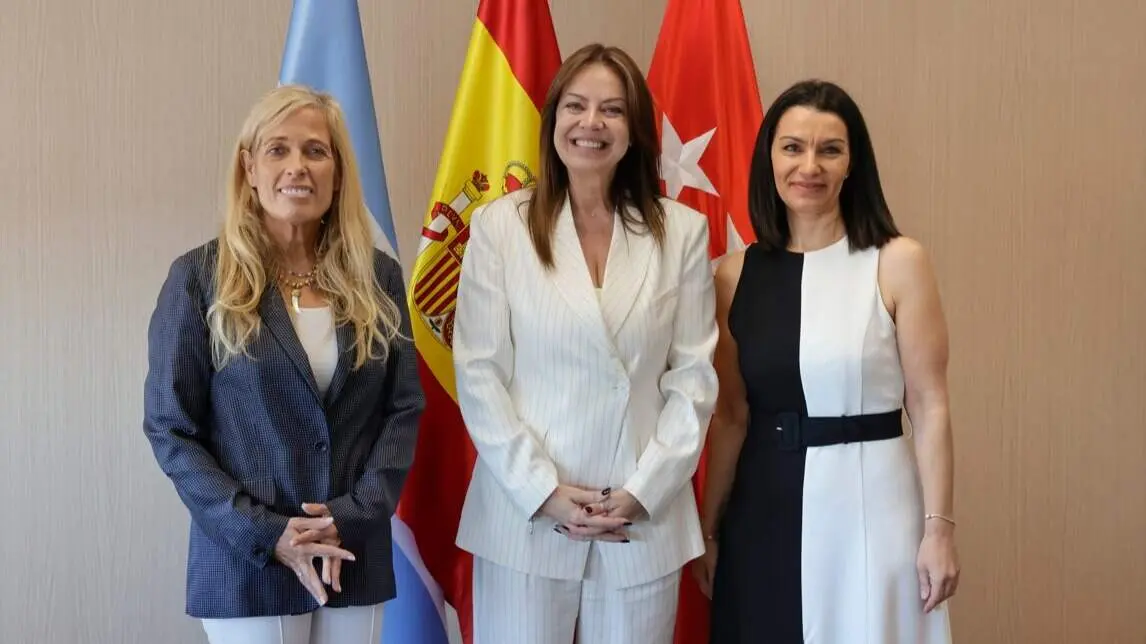 Las consejeras Albert y Zarzalejo se han reunido hoy con la ministra 
de Capital Humano del pa&iacute;s sudamericano - Foto Comunidad de Madrid