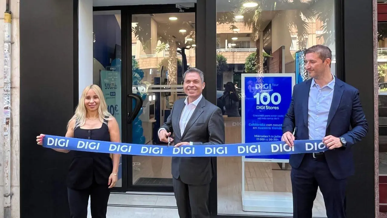 DIGI alcanza el centenar de tiendas en Espa&ntilde;a con su nueva apertura en Valencia - Foto de DIGI