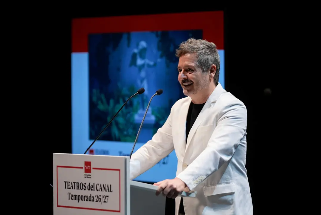 El consejero De Paco Serrano, presentando la nueva  temporada de Teatros del Canal - Foto Comunidad de Madrid