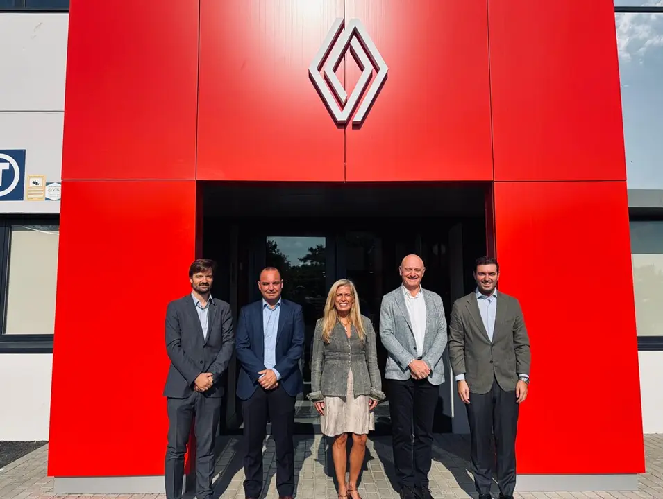 La consejera Albert ha visitado las nuevas instalaciones de Renault  Trucks en Getafe - Foto Comunidad de Madrid
