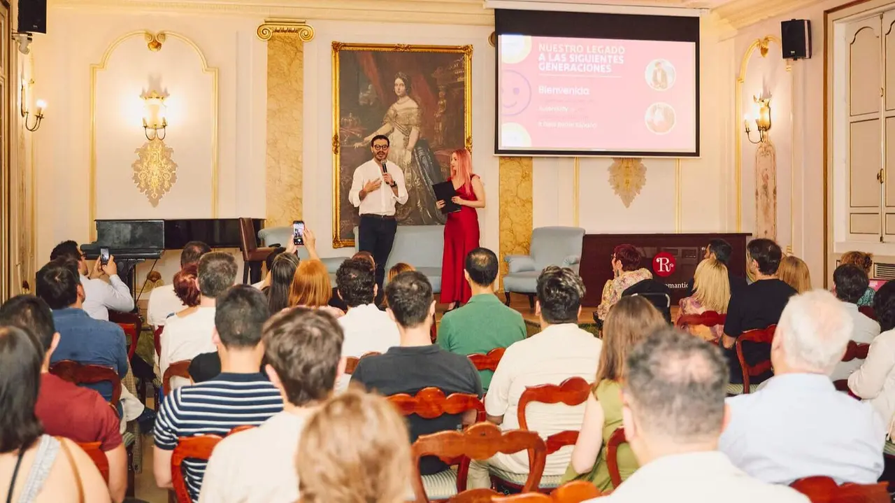 M&aacute;s de 20 empresas e instituciones se unen en el Orgullo para frenar el acoso escolar desde las oficinas